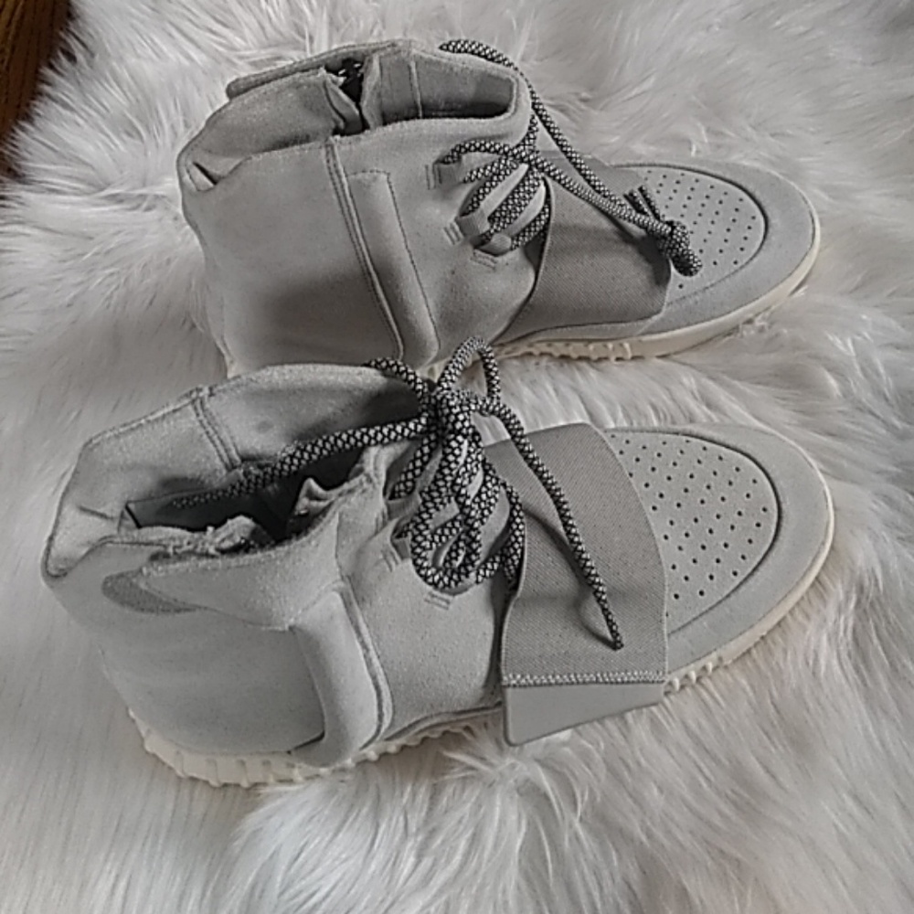 Yeezy 750